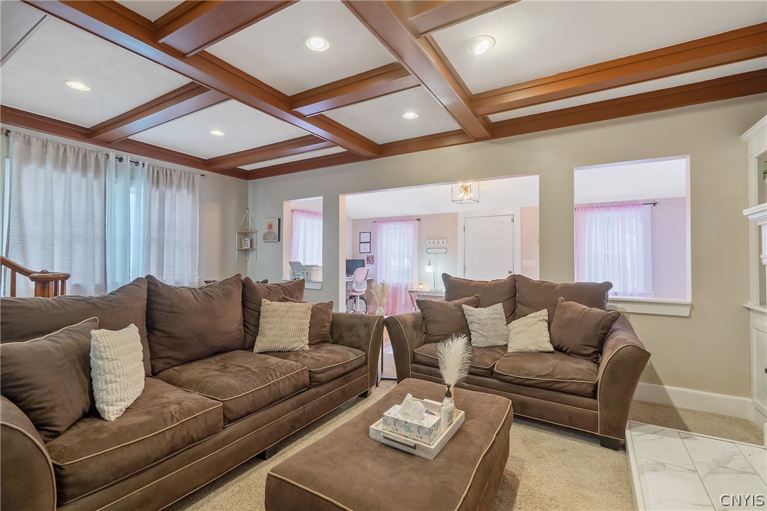 221 Reed Avenue Syracuse, NY 13207 - Photo 11 of 41