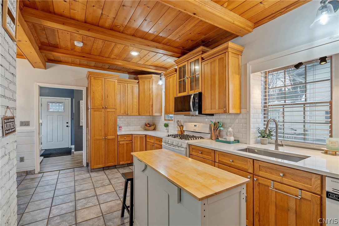 221 Reed Avenue Syracuse, NY 13207 - Photo 21 of 41