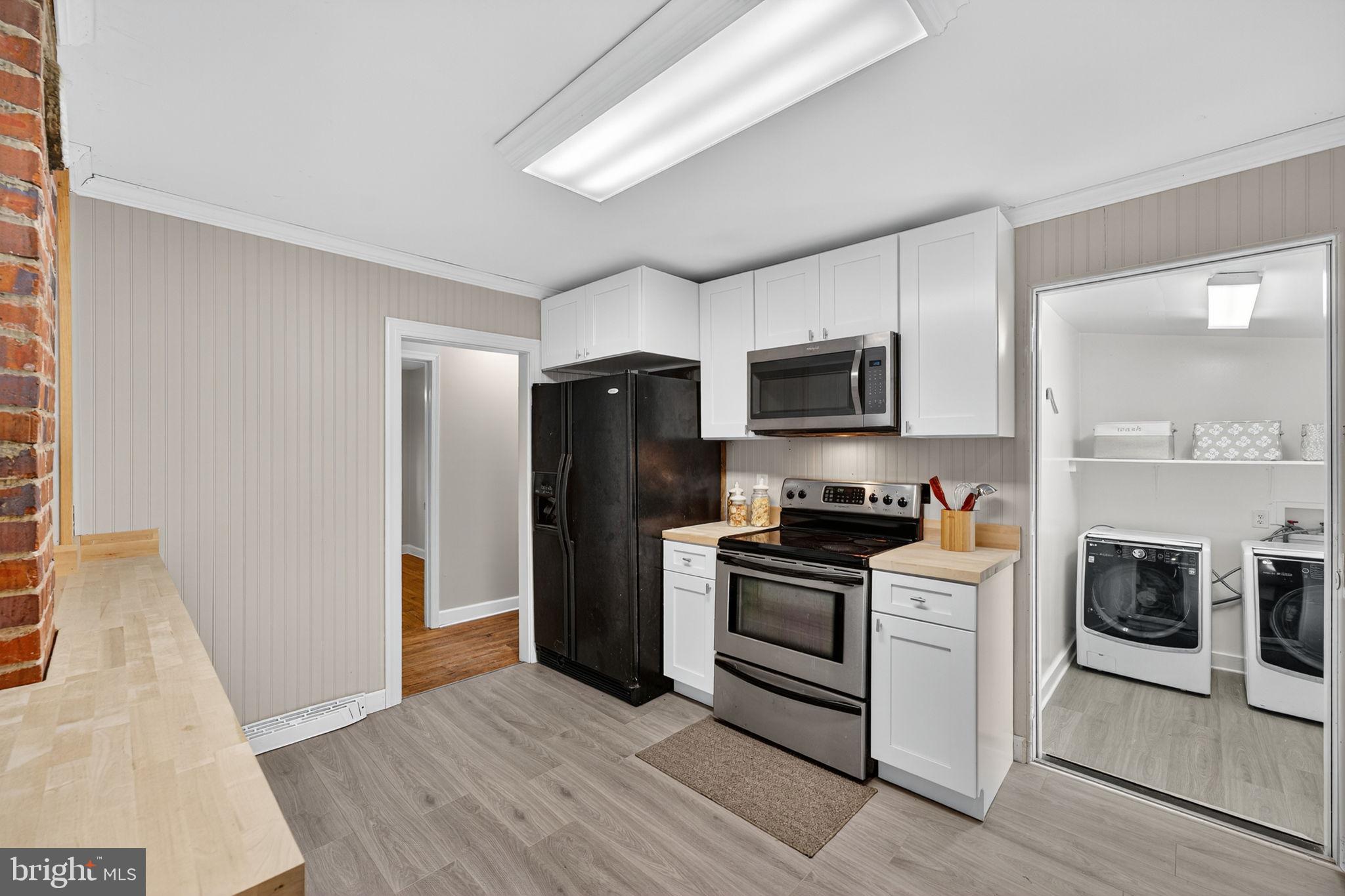 10048 Dahlgren Road King George, VA 22485 - Photo 23 of 51 Room for an Island