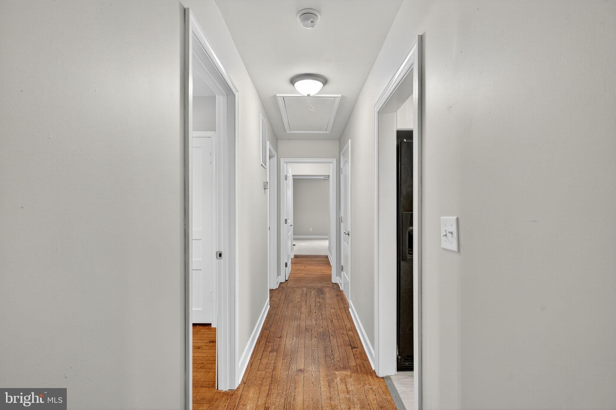 10048 Dahlgren Road King George, VA 22485 - Photo 25 of 51 Hallway
