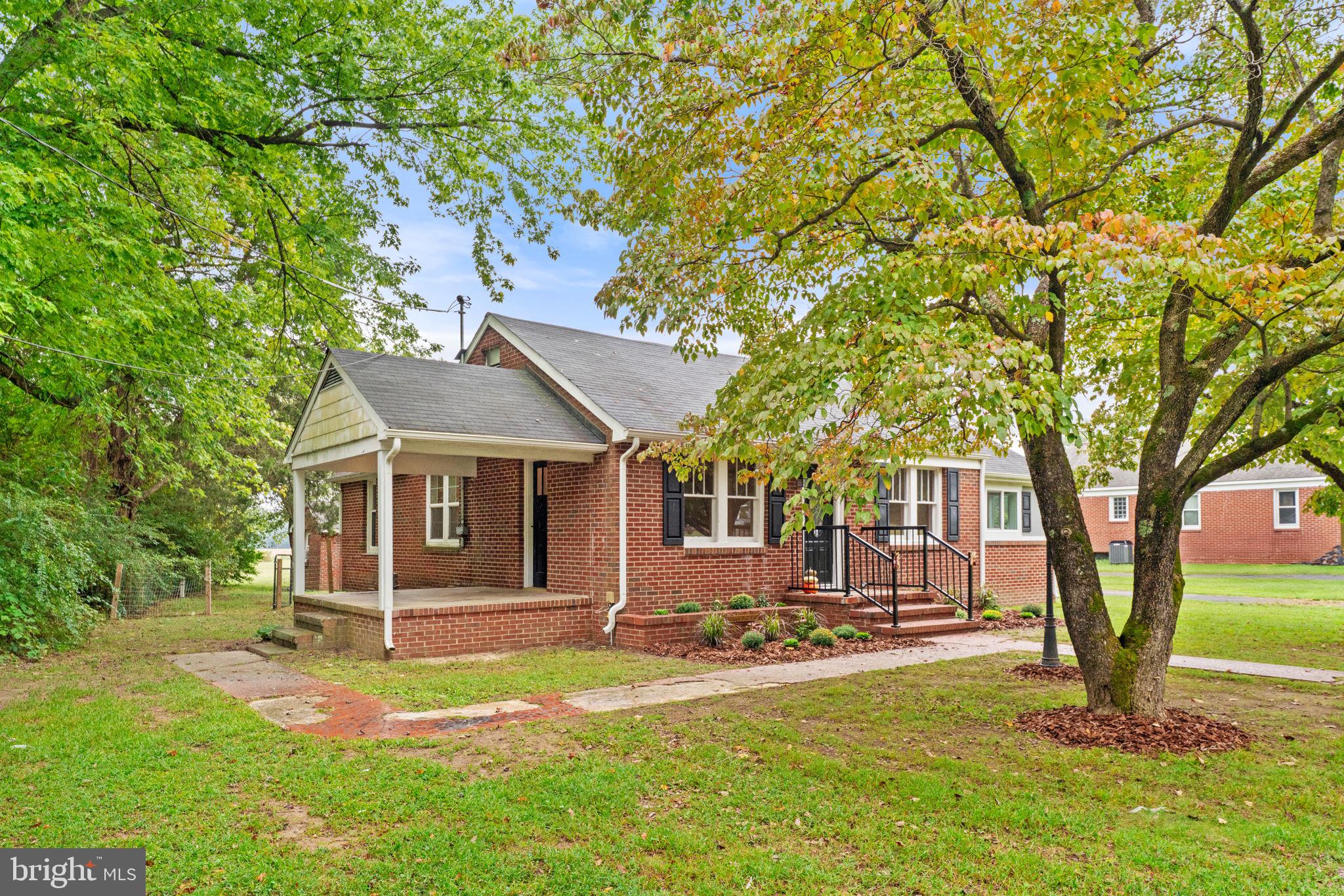 10048 Dahlgren Road King George, VA 22485 - Photo 6 of 51 No HOA