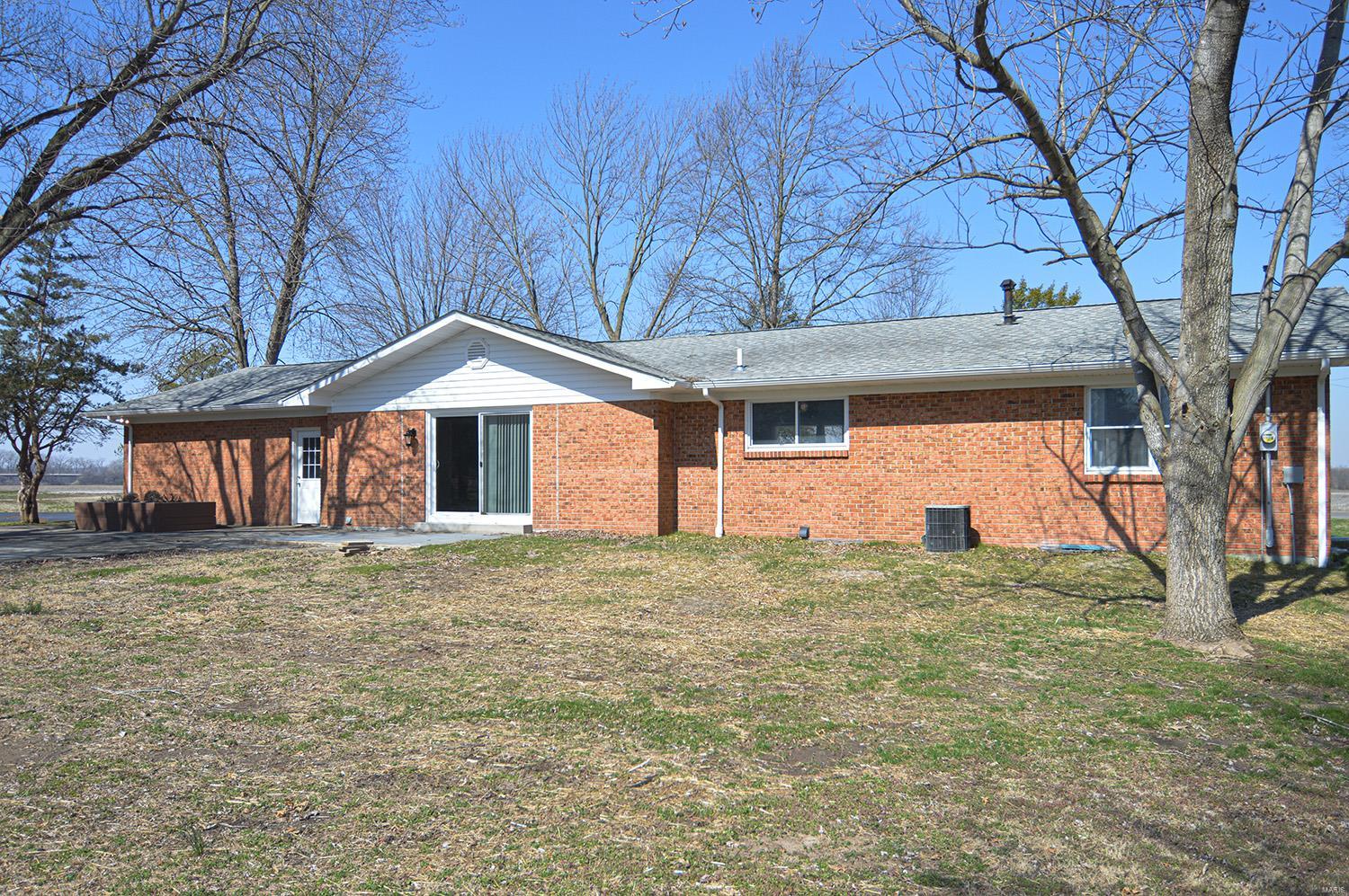 334 BB Road Columbia, IL 62236 - Photo 5 of 35
