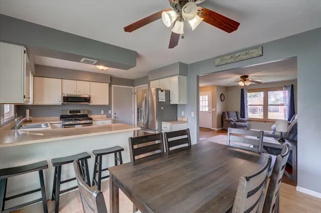 $355,000 | 90 East Countryside Drive, Evansville, WI 53536