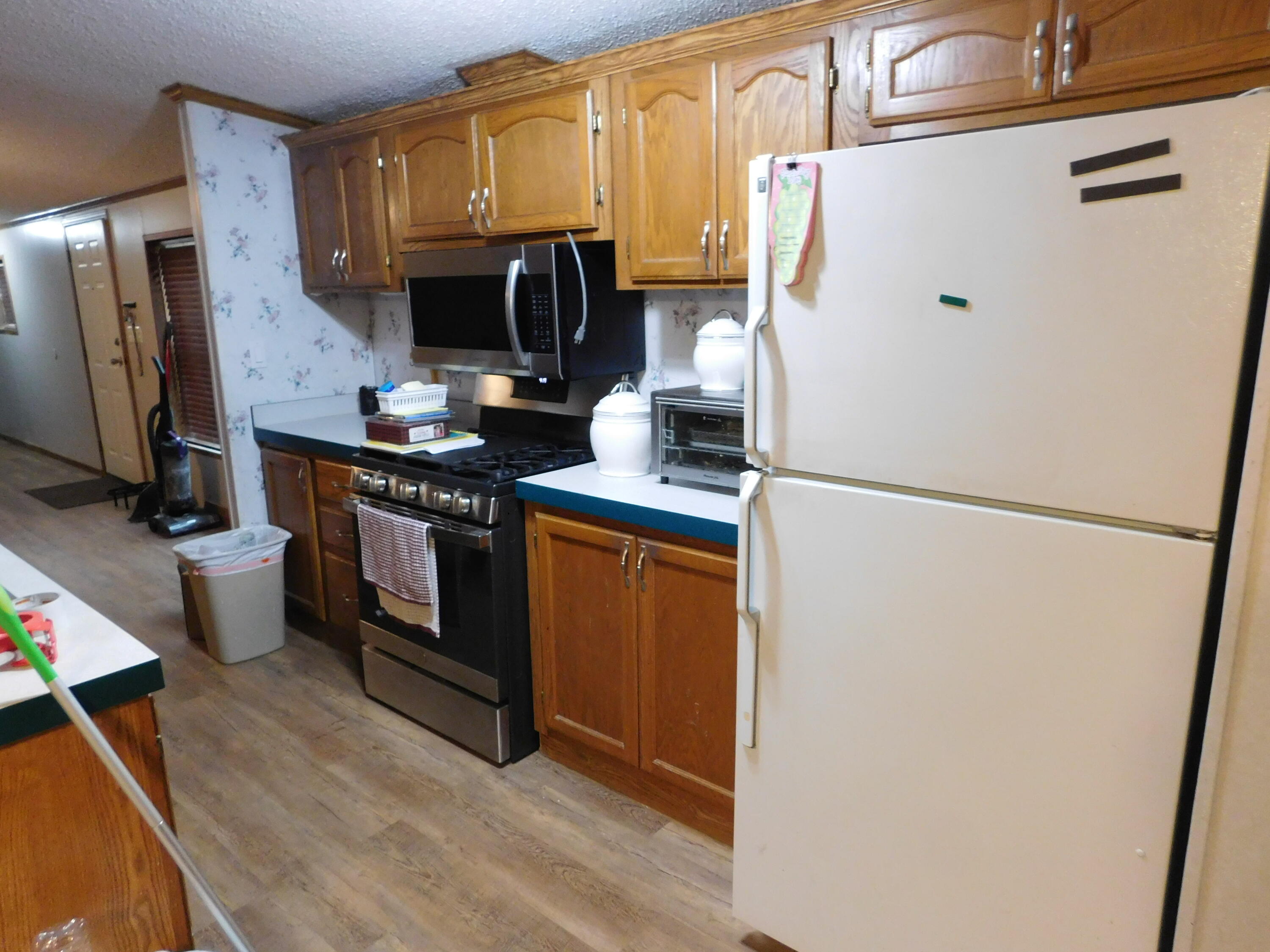 666 Finson Road, Unit 178 Bangor, ME 04401 - Photo 26 of 40 DSCN2263