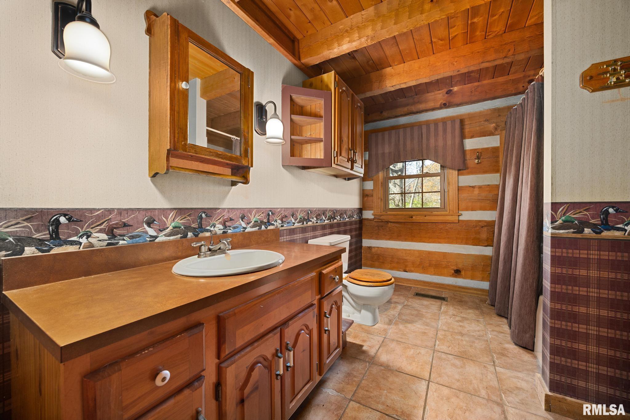438 Tazewood Road Metamora, IL 61548 - Photo 15 of 36