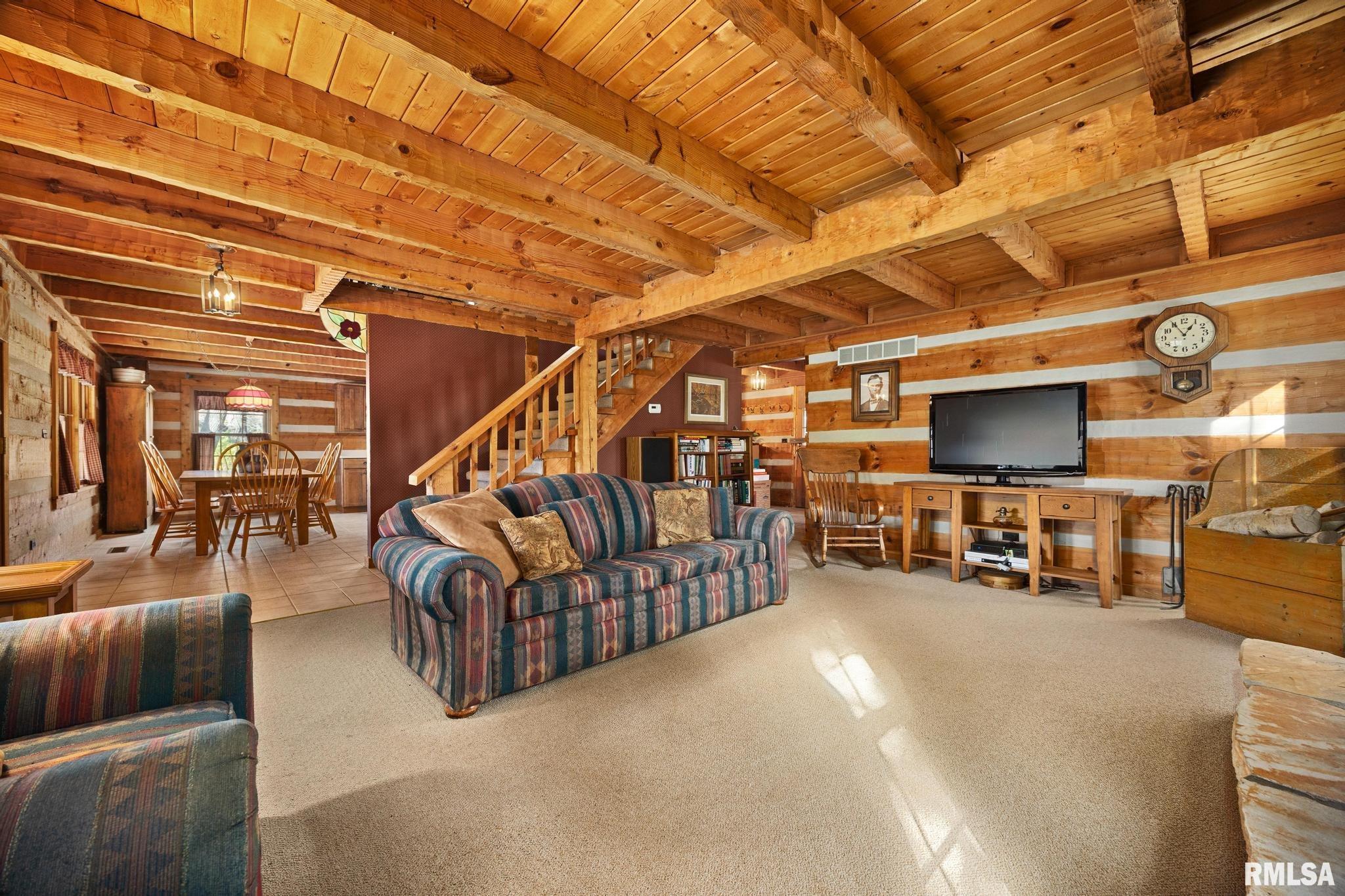 438 Tazewood Road Metamora, IL 61548 - Photo 9 of 36