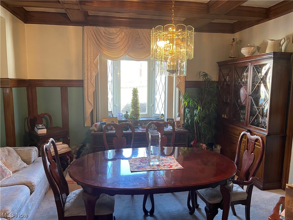 2135 Volney Road Youngstown, OH 44511 - Photo 7 of 16 DINING ROOM
