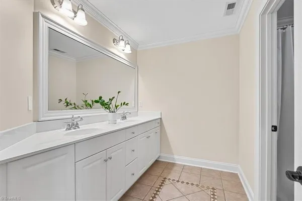 $785,000 | 6305 Blue Aster Trace, Summerfield, NC 27358