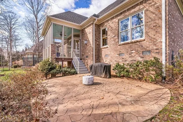 $785,000 | 6305 Blue Aster Trace, Summerfield, NC 27358