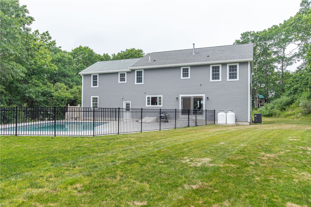 52 Tom Harvey Road Westerly, RI 02891 - Photo 39 of 41 Gallery Image 39