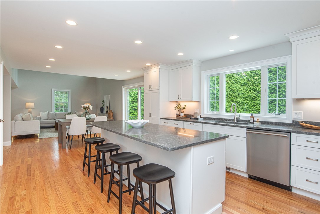 52 Tom Harvey Road Westerly, RI 02891 - Photo 7 of 41 Gallery Image 7