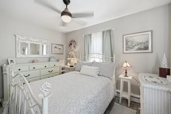 $305,000 | 14 Dorothy Avenue, Chicopee, MA 01020