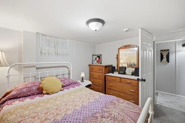 $305,000 | 14 Dorothy Avenue, Chicopee, MA 01020