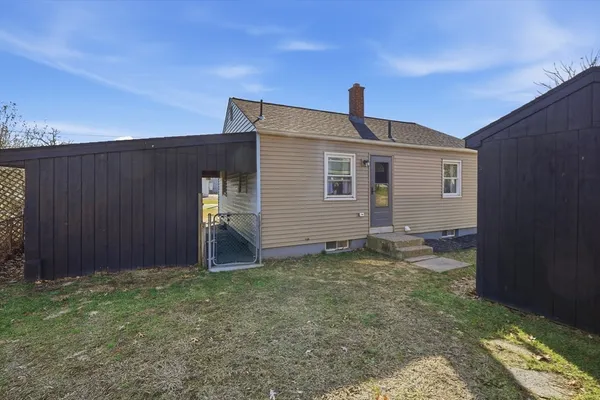 $305,000 | 14 Dorothy Avenue, Chicopee, MA 01020