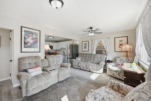 $305,000 | 14 Dorothy Avenue, Chicopee, MA 01020