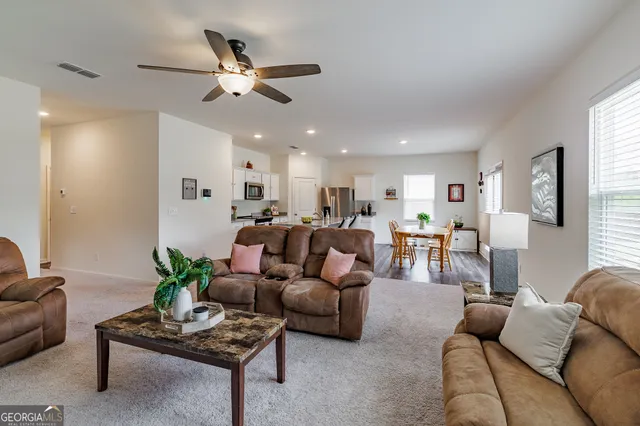 $400,000 | 891 Feldman Chase, Loganville, GA 30052