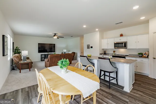 $400,000 | 891 Feldman Chase, Loganville, GA 30052