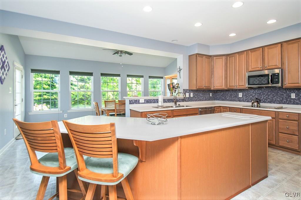 122 Lower Way Road Easton, PA 18045 - Photo 8 of 39 Gallery Image 8