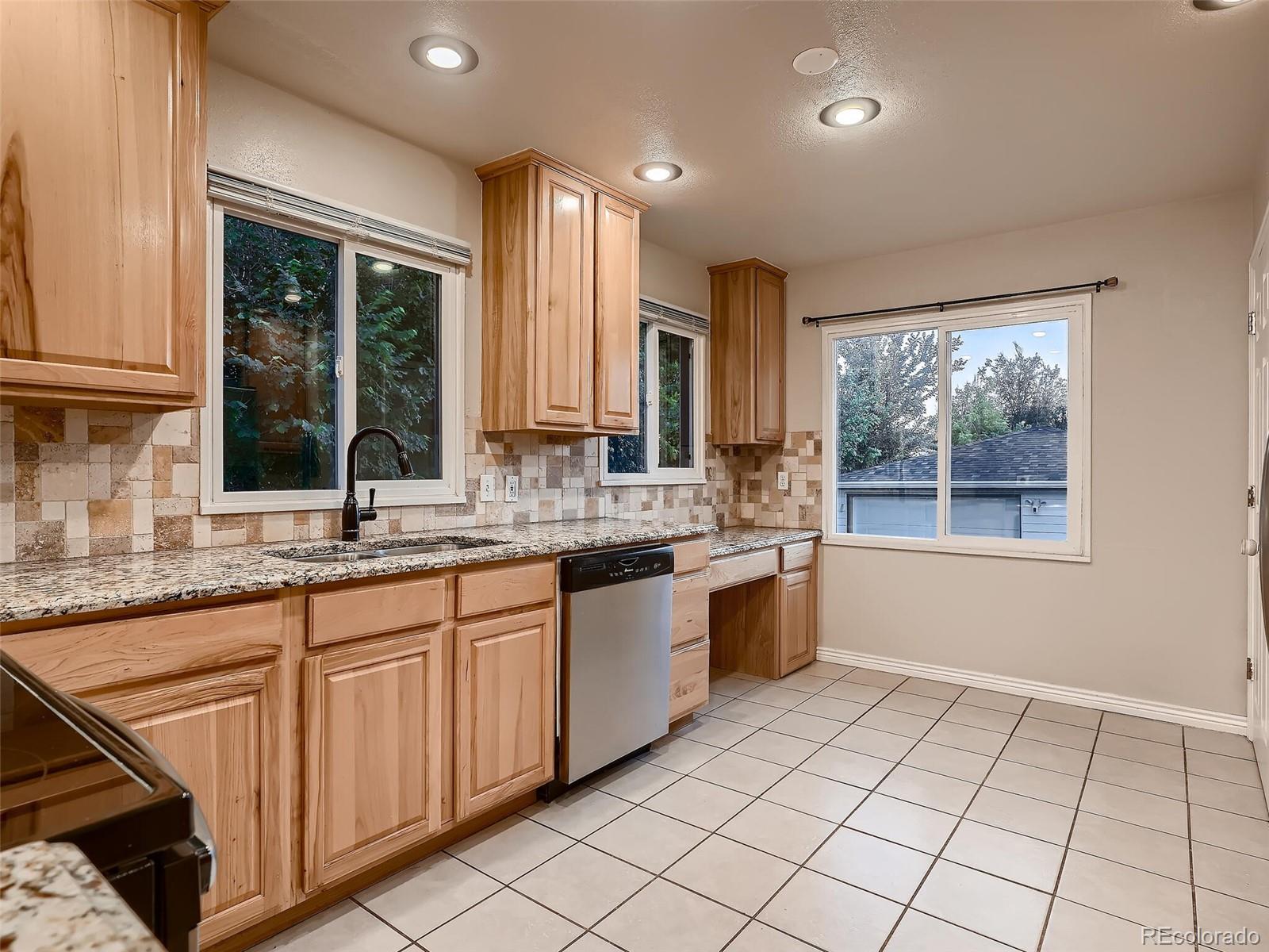 7735 Raleigh Street Westminster, CO 80030 - Photo 9 of 32 Gallery Image 9