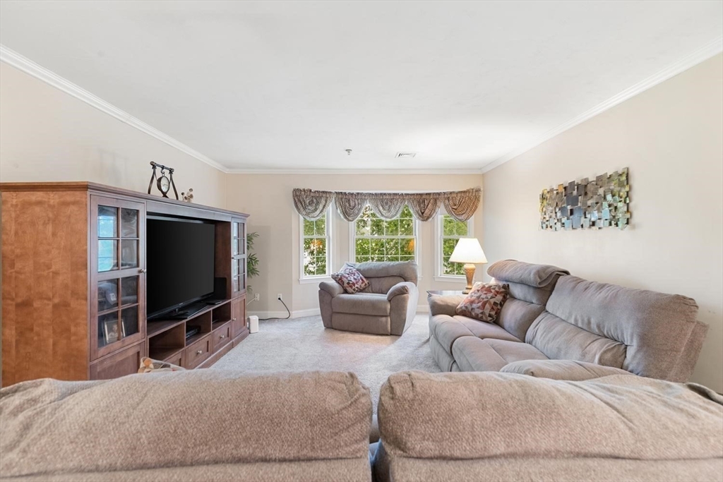 717 Washington Street, Unit E Canton, MA 02021 - Photo 3 of 26