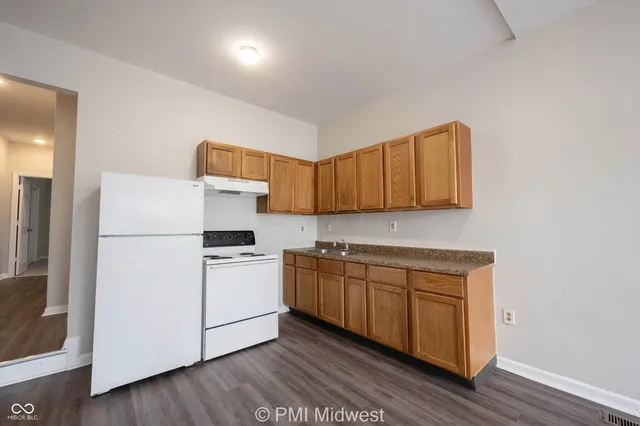 $749 | 3014 West 10th Street, Unit 1, Indianapolis, IN 46222