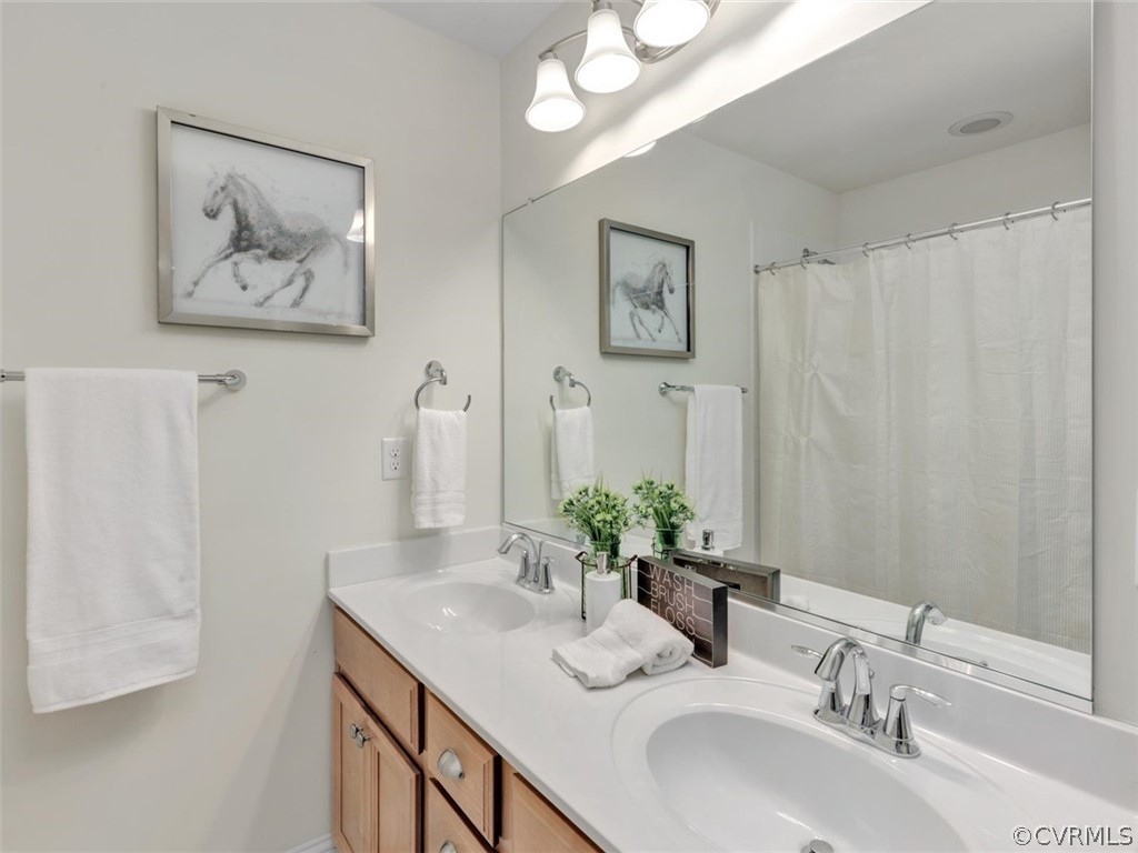 1219 Miners Trail Road Midlothian, VA 23114 - Photo 24 of 32 Full hall bath with tub/shower, tile floor, and do
