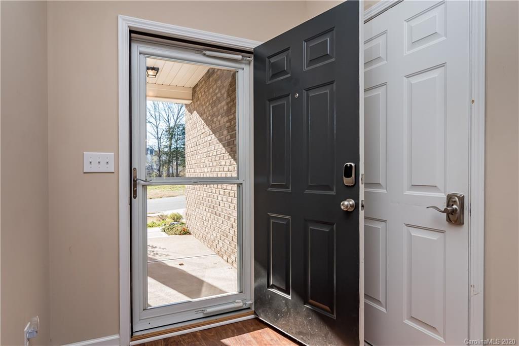 985 Roxburgh Avenue Rock Hill, SC 29732 - Photo 4 of 29