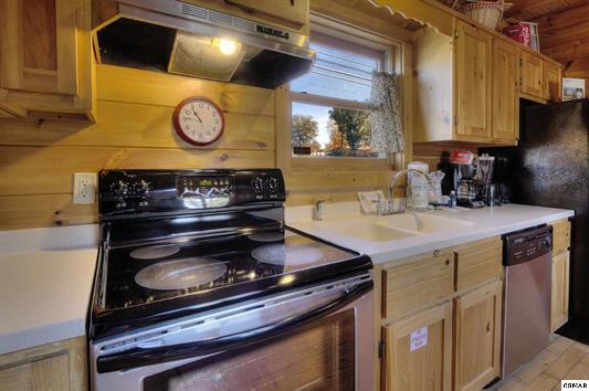 1820 Pittman Center Road, Unit 1 Sevierville, TN 37876 - Photo 5 of 27 reel 5