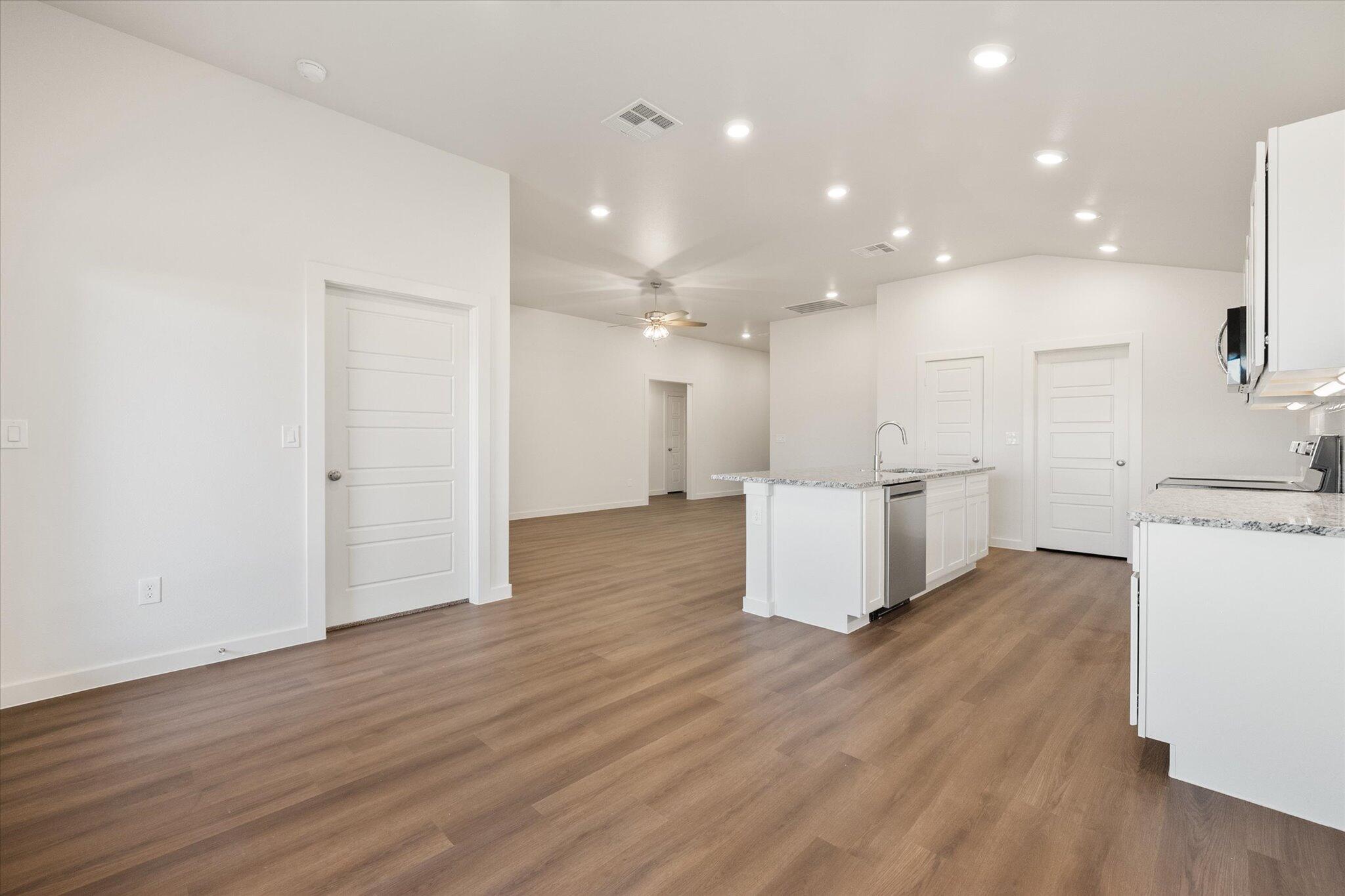 5640 Rice Street Lubbock, TX 79416 - Photo 11 of 21 19-5640 Rice_8391