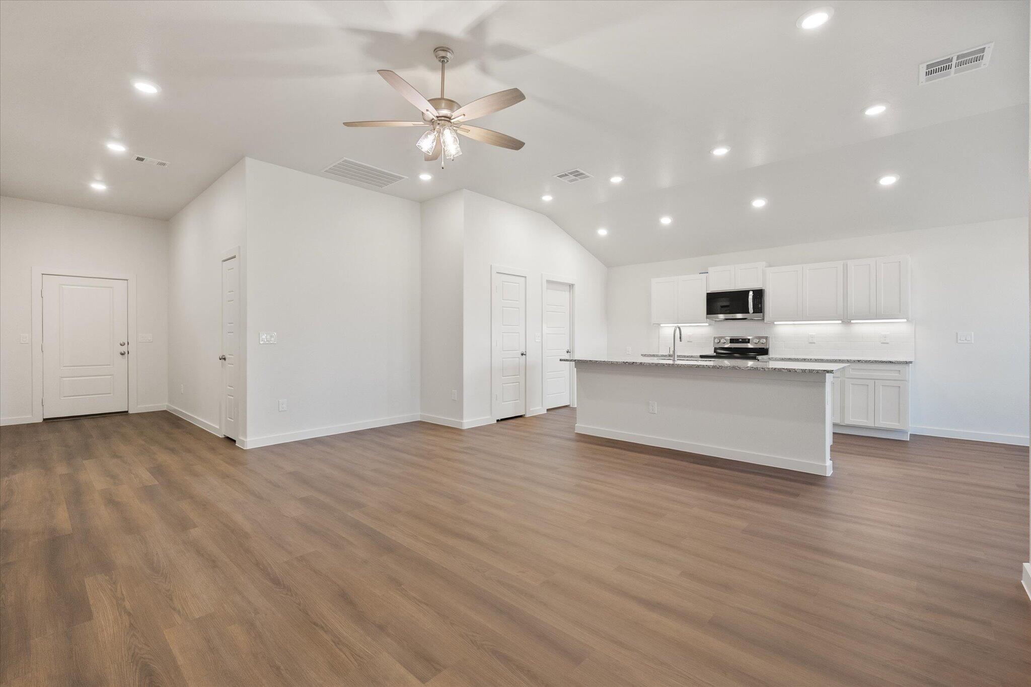 5640 Rice Street Lubbock, TX 79416 - Photo 14 of 21 08-5640 Rice_8346