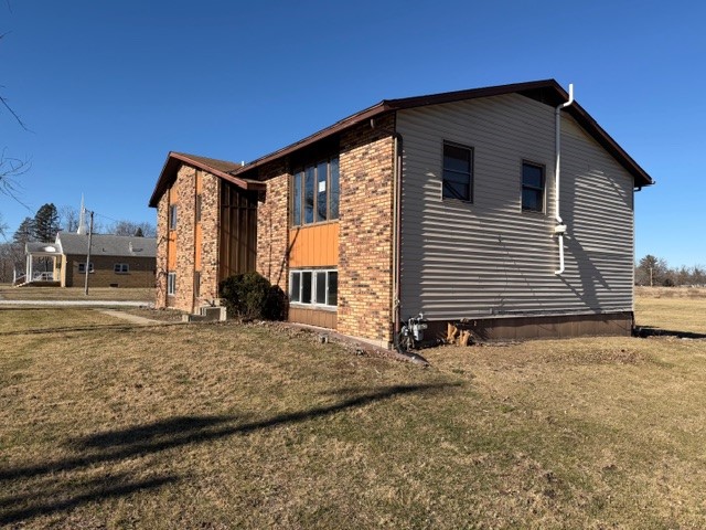 1412 West Grove Road Decatur, IL 62521 - Photo 3 of 13