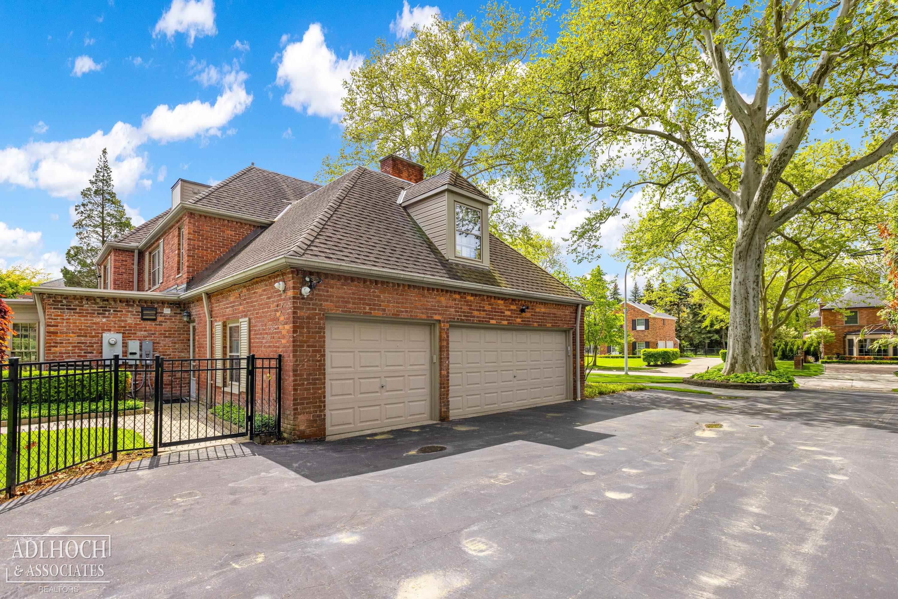 80 South Deeplands Road Grosse Pointe Shores, MI 48236 - Photo 10 of 74