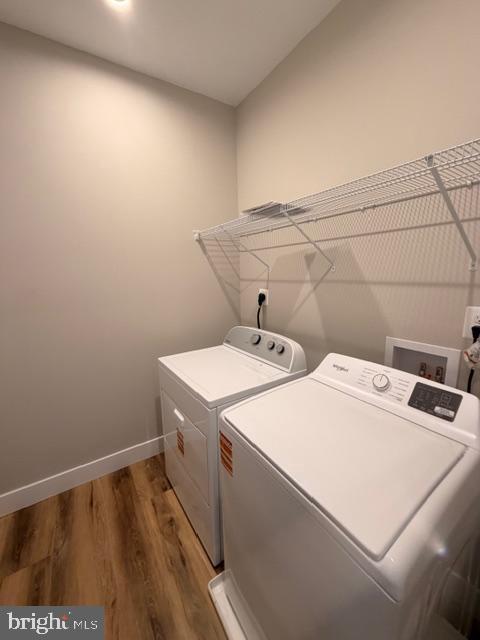 4008 4th Street North Beach, MD 20714 - Photo 19 of 23 Laundry room