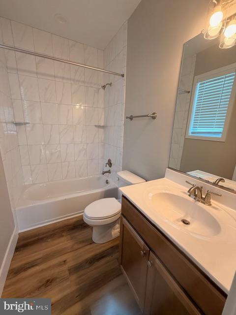 4008 4th Street North Beach, MD 20714 - Photo 23 of 23 Hall bath second level