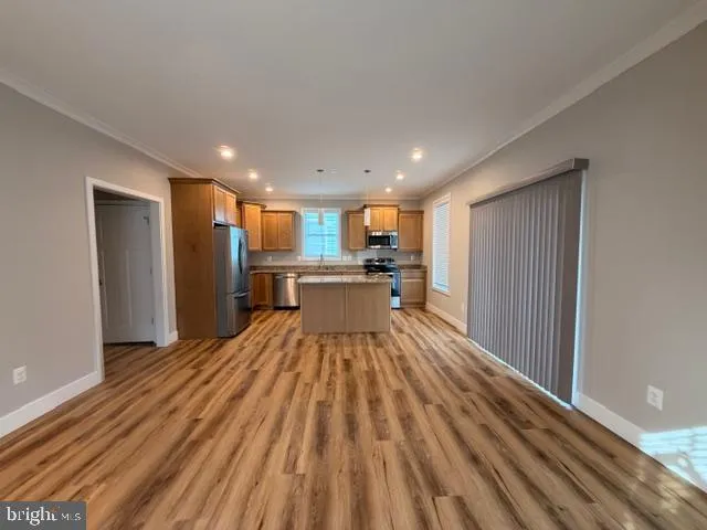 $3,295 | 4008 4th Street, North Beach, MD 20714