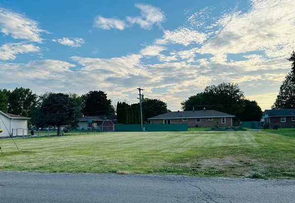 $11,000 | Lot 1 Columbus Road, Streator, IL 61364