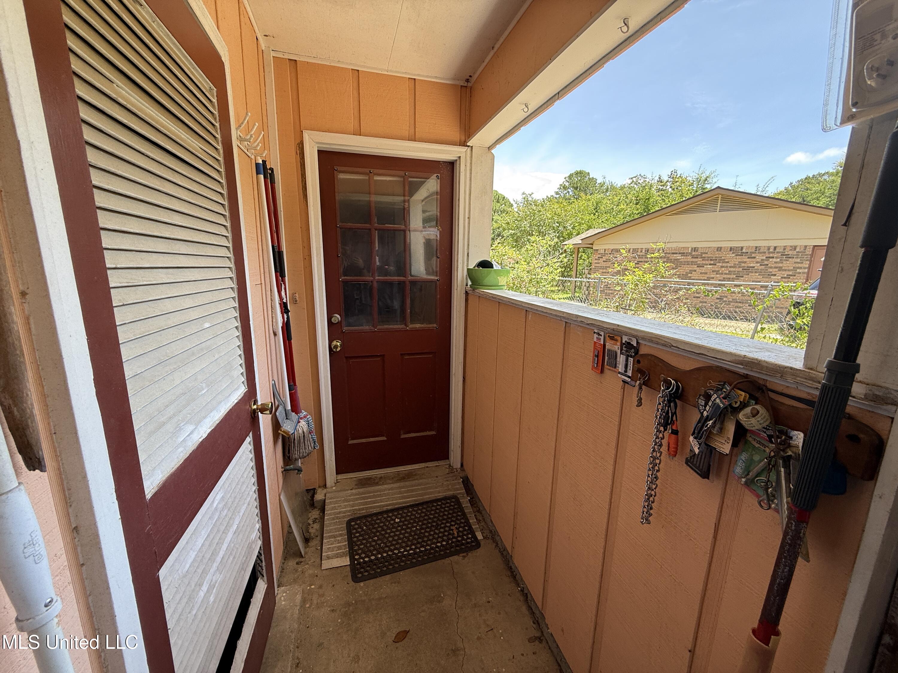 112 Barbara Circle Ocean Springs, MS 39564 - Photo 18 of 21 IMG_0850