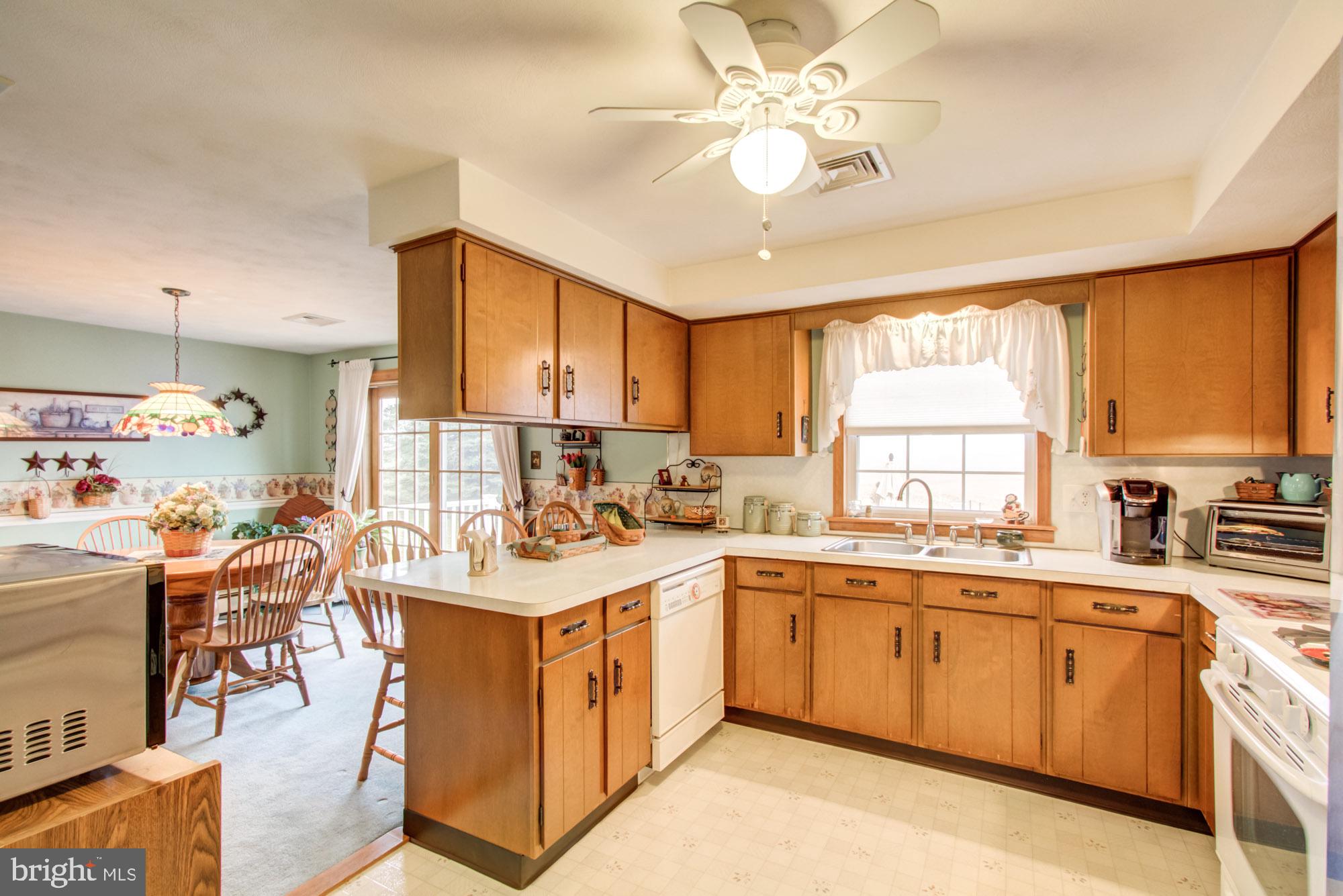 13165 Laurel Road Brogue, PA 17309 - Photo 7 of 28