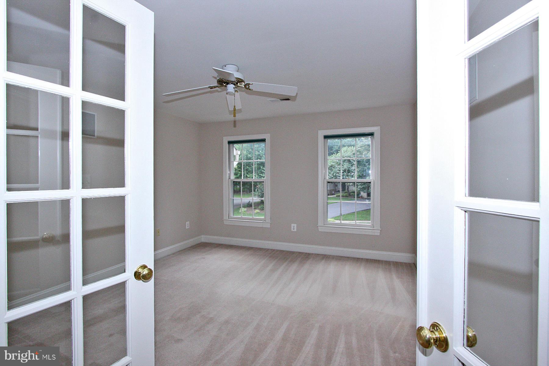 11328 Woodbrook Lane Reston, VA 20194 - Photo 22 of 30 Bedroom