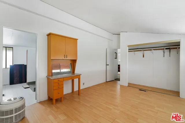 $289,000 | 23777 Mulholland Highway, Unit 70, Calabasas, CA 91302