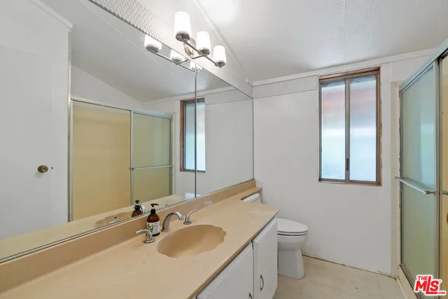 $289,000 | 23777 Mulholland Highway, Unit 70, Calabasas, CA 91302