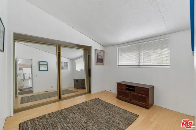 $289,000 | 23777 Mulholland Highway, Unit 70, Calabasas, CA 91302