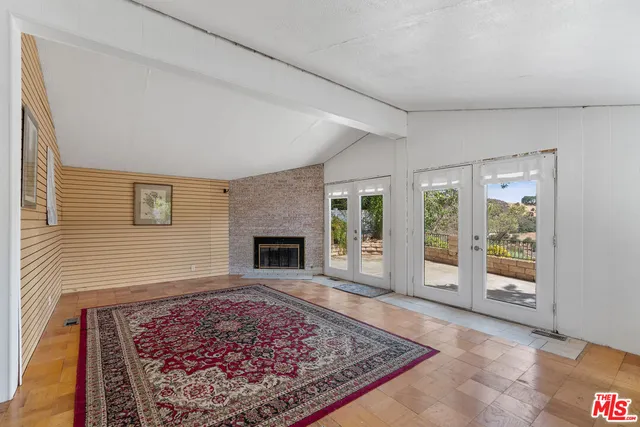 $289,000 | 23777 Mulholland Highway, Unit 70, Calabasas, CA 91302