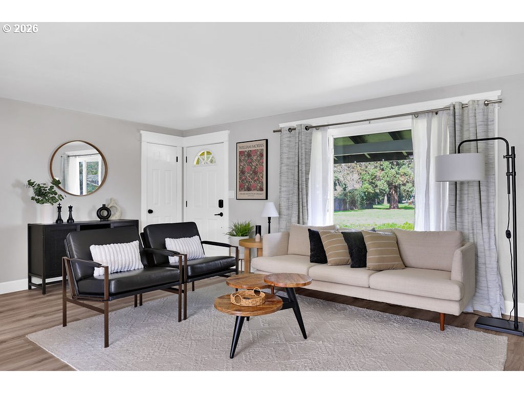 1533 Sequoia Avenue Springfield, OR 97477 - Photo 13 of 46