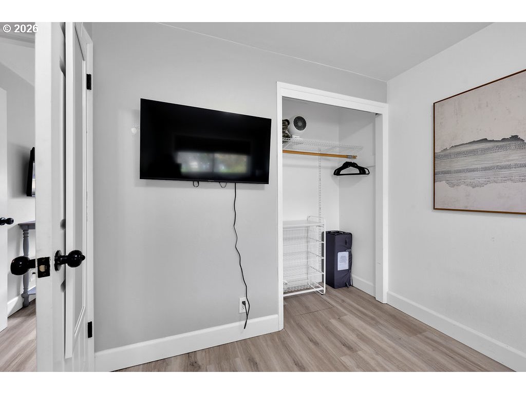 1533 Sequoia Avenue Springfield, OR 97477 - Photo 29 of 46