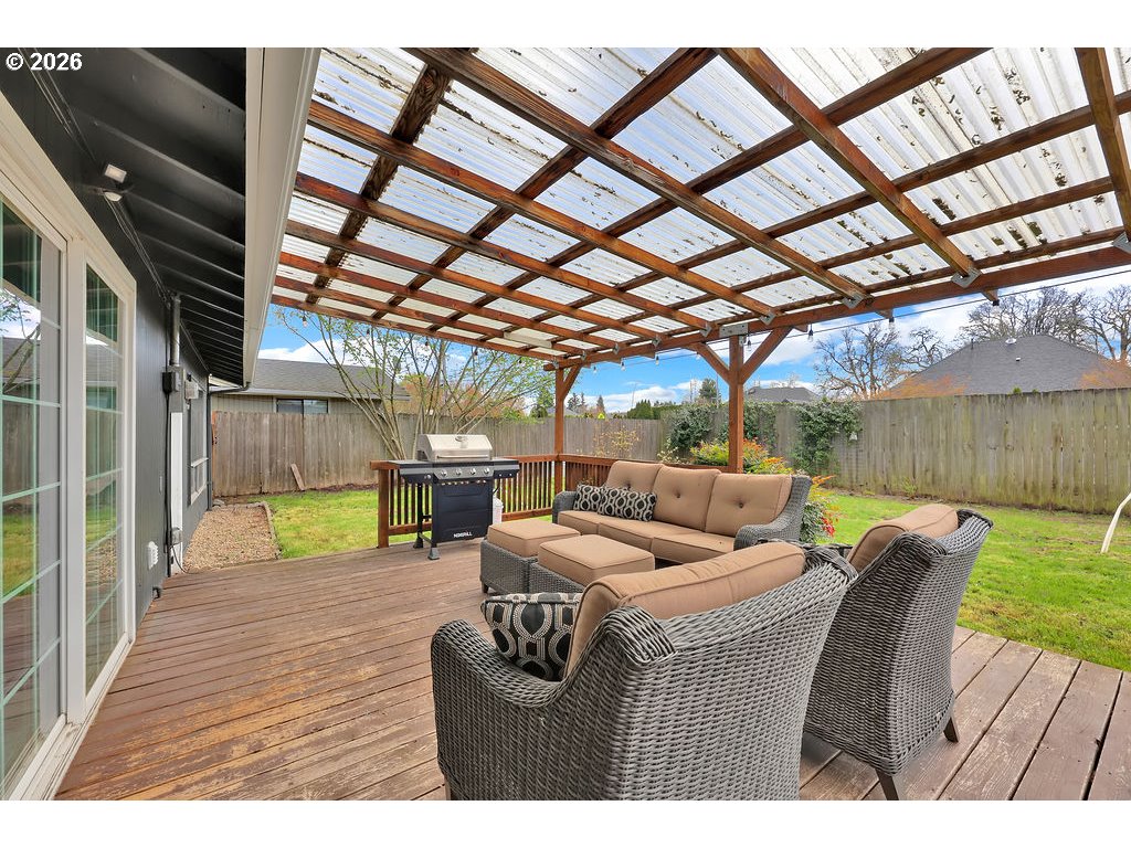 1533 Sequoia Avenue Springfield, OR 97477 - Photo 5 of 46