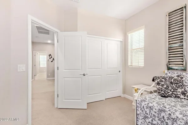 $2,400 | 155 North Lakeview Boulevard, Unit 136, Chandler, AZ 85225
