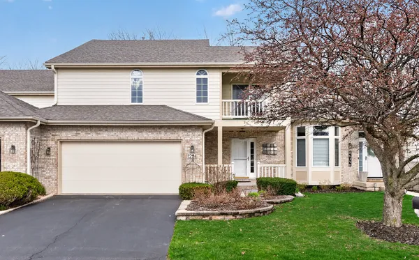 $315,000 | 1224 Bellevue Drive, DeKalb, IL 60115
