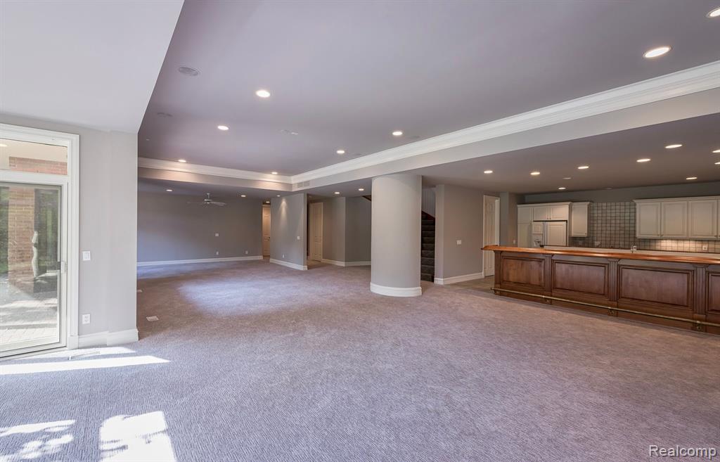 4524 Stoneleigh Road Bloomfield Hills, MI 48302 - Photo 35 of 48 Gallery Image 35