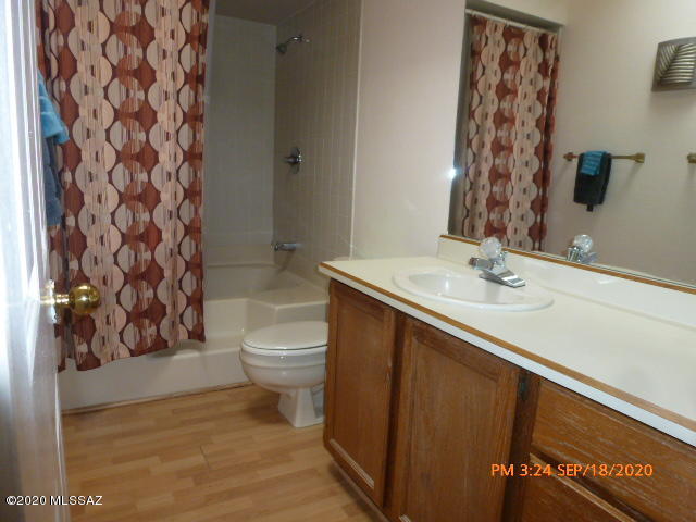 5500 North Valley View Road, Unit 215 Tucson, AZ 85718 - Photo 17 of 29